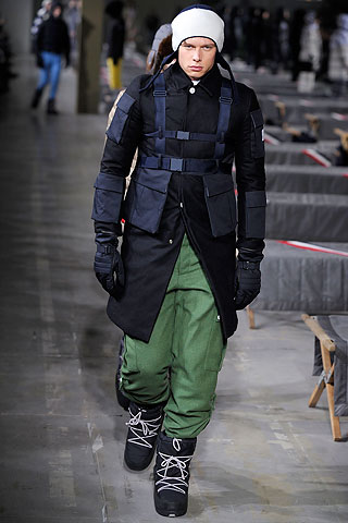 Moncler Gamme Bleu / - 2010-2011